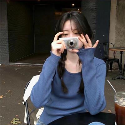 老妇与鸽子